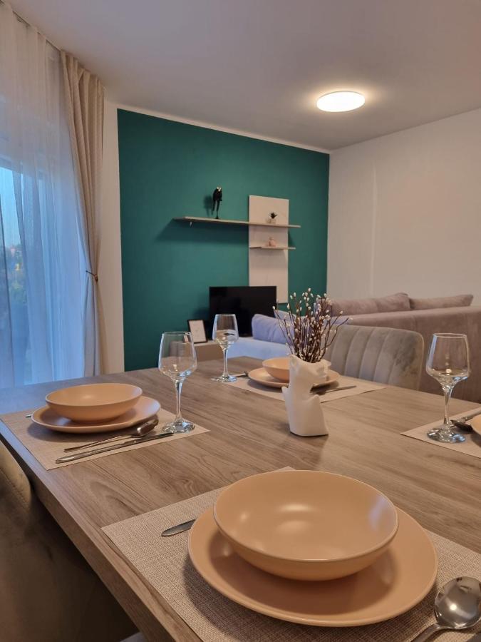 Apartmani Toni Drniš Exterior foto