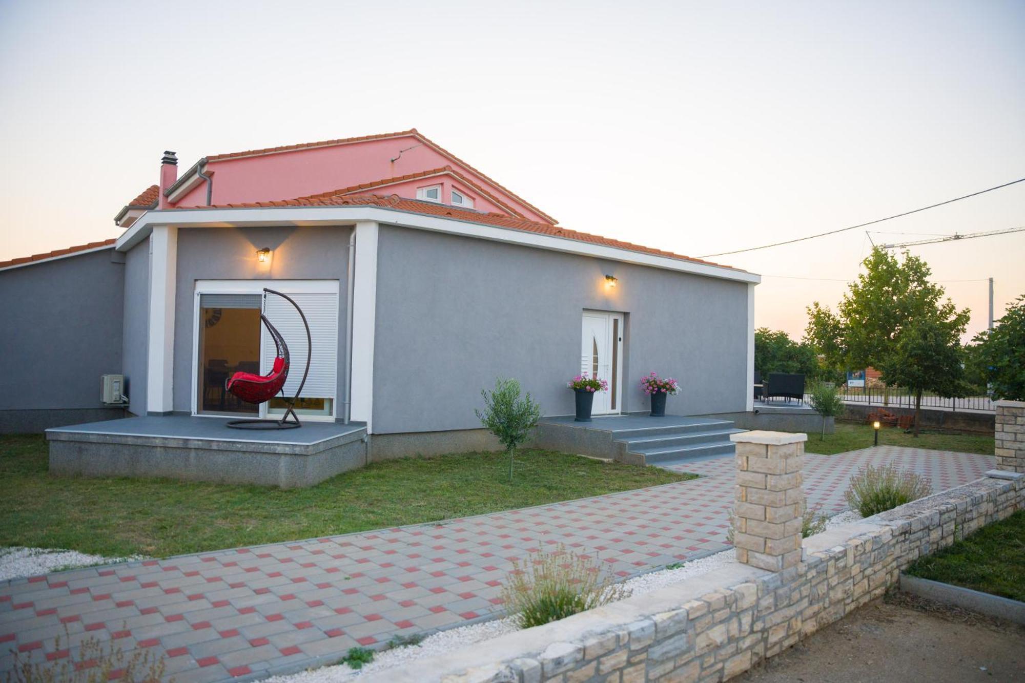 Apartmani Toni Drniš Exterior foto