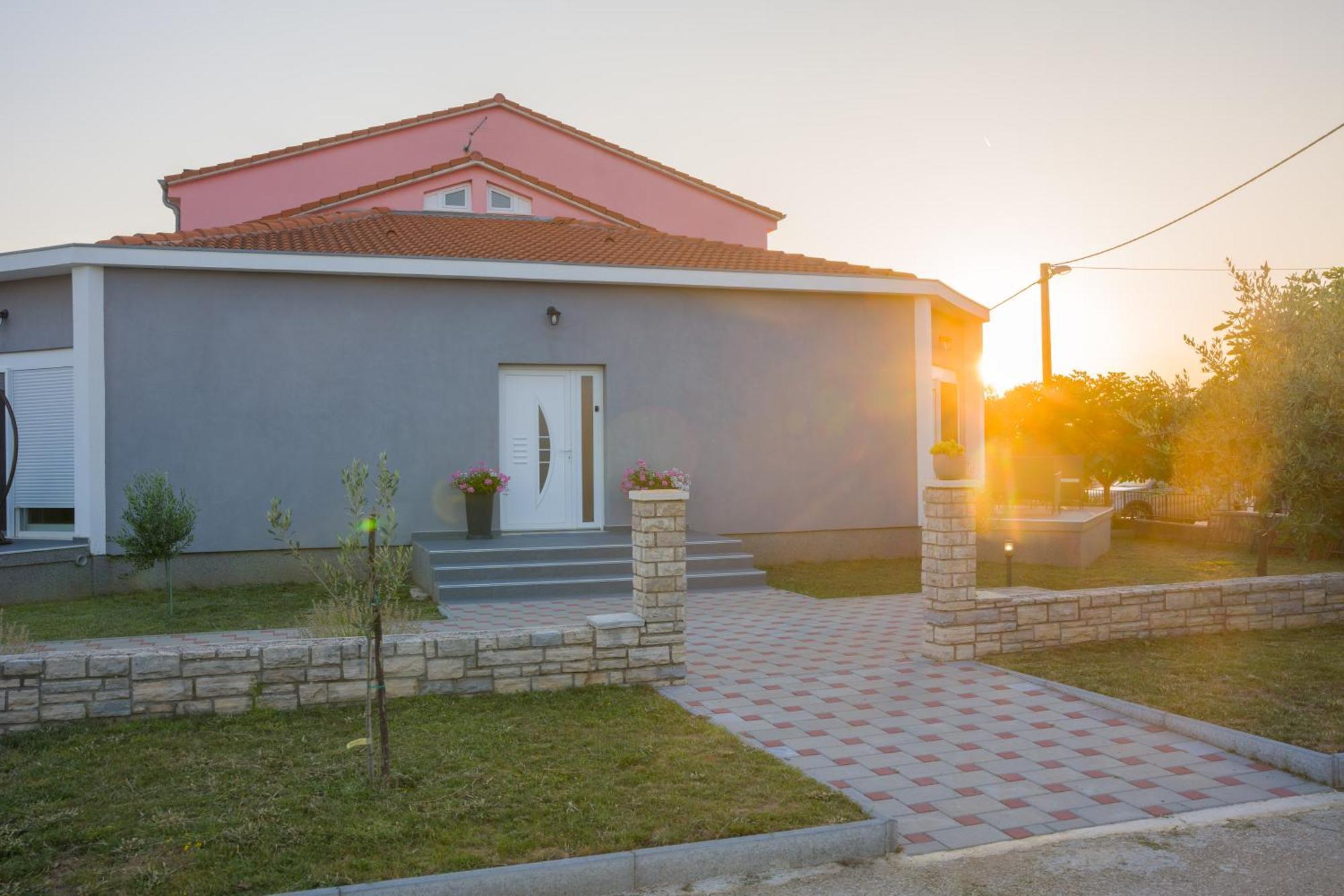 Apartmani Toni Drniš Exterior foto